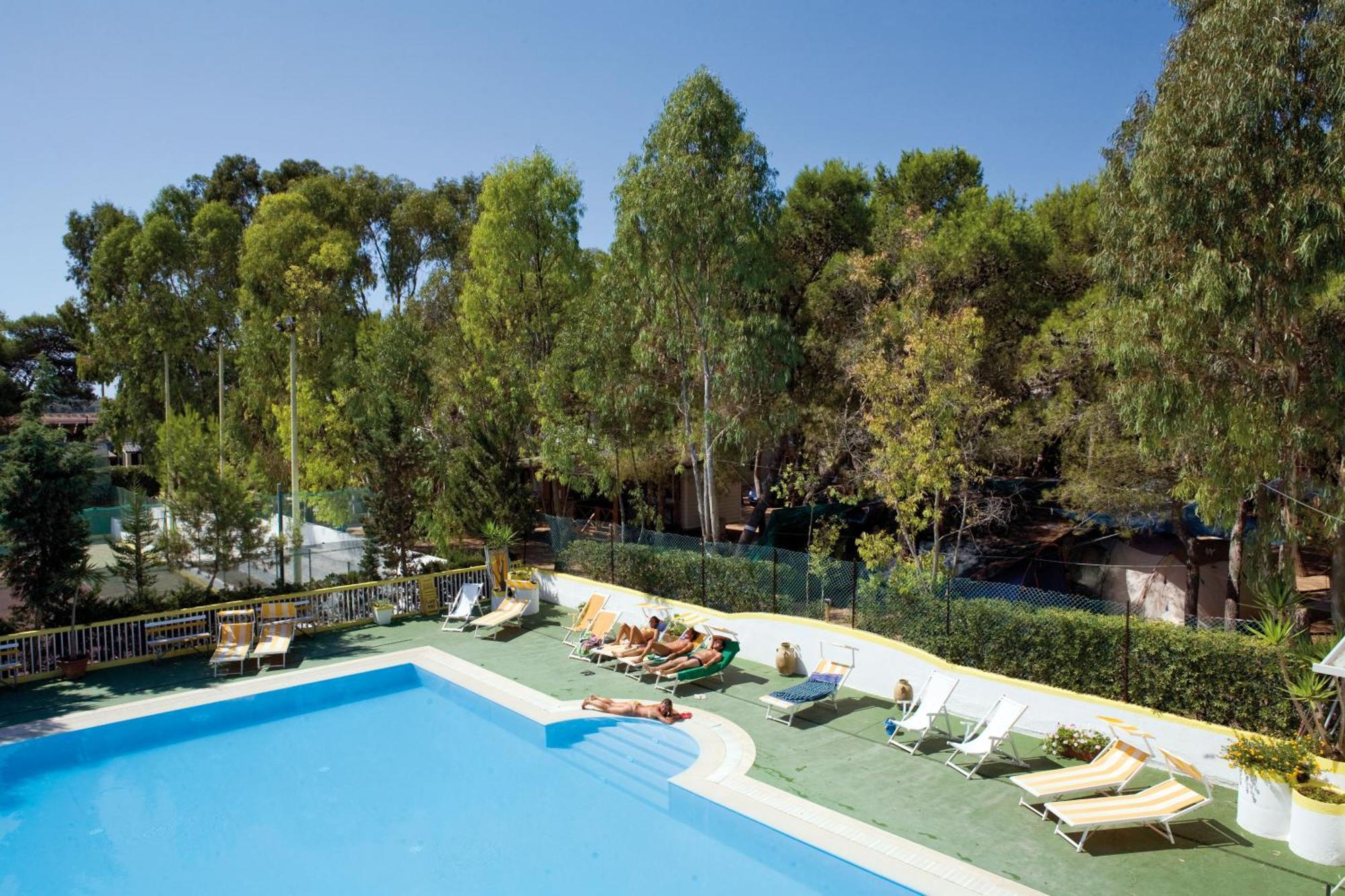 Camping Villaggio Santa Maria Di Leuca Галяно дел Капо Екстериор снимка